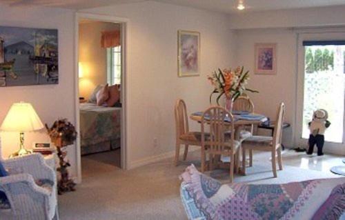 River Cove Elegant Waterfront Bed & Breakfast 포스트 폴스 외부 사진